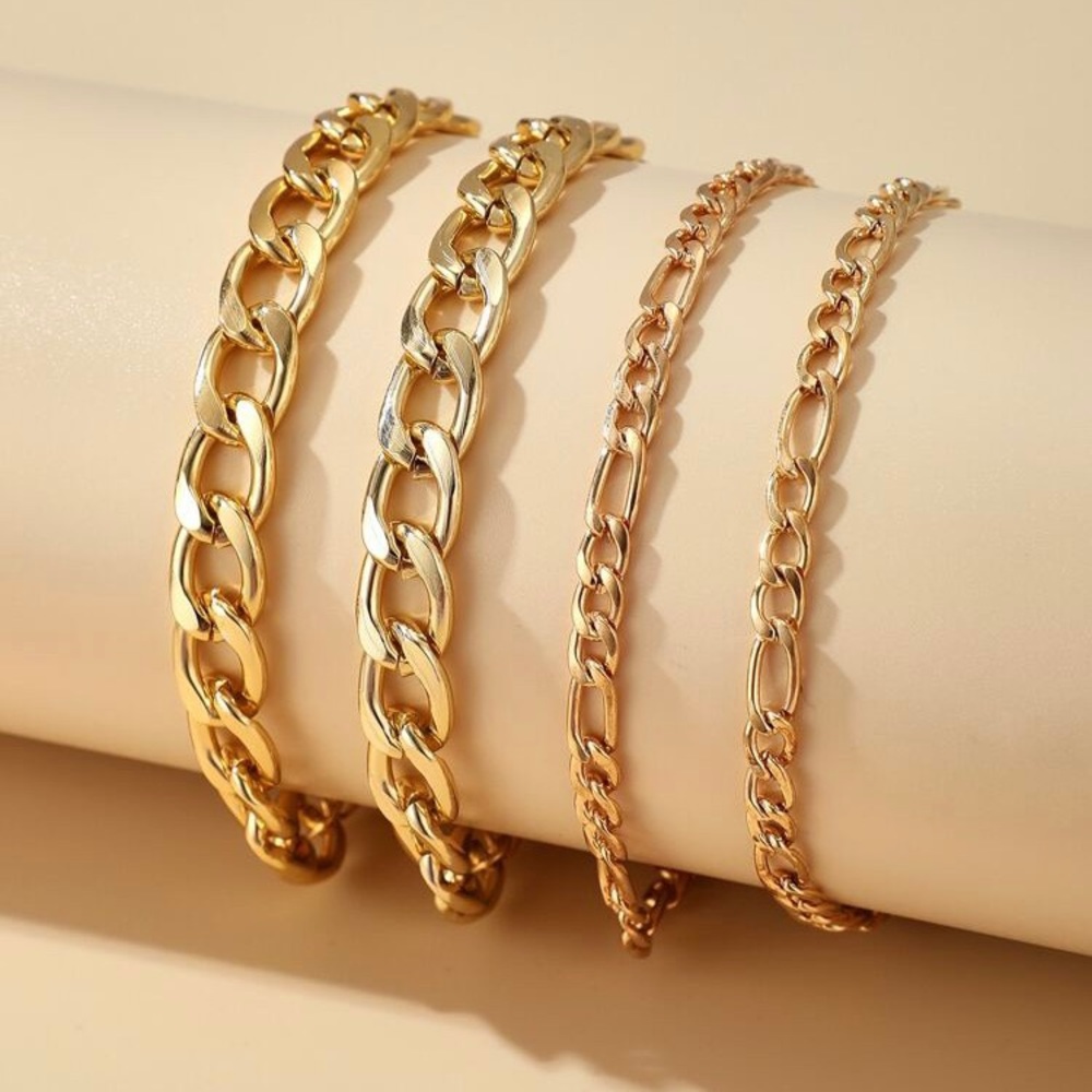 3/$30 💛 4pc Chain Bracelet - Picture 4 of 5